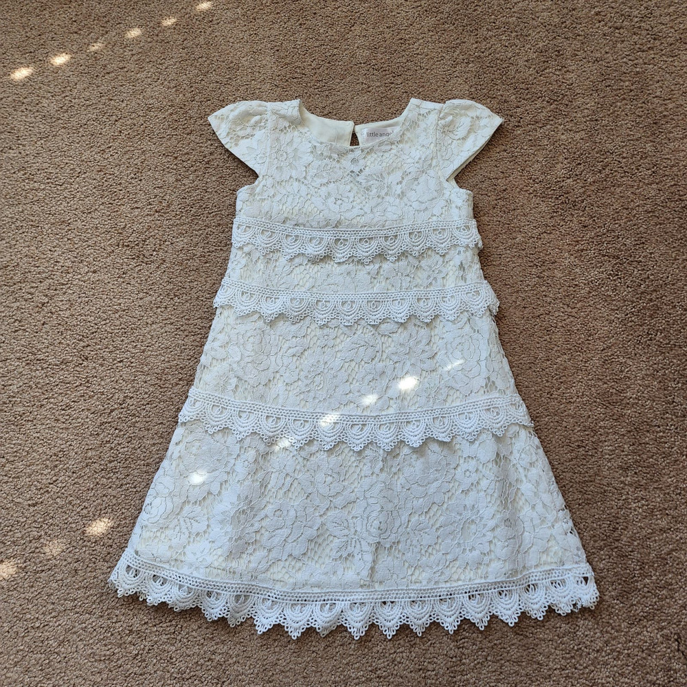 Little Angels Girls White Lace Dress Sz 5